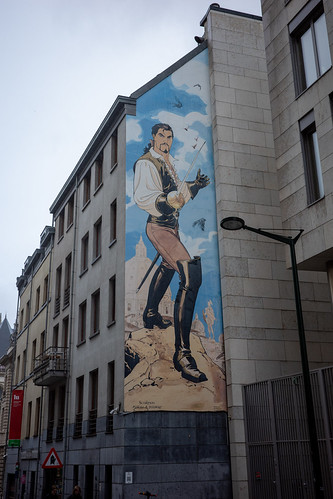 Brussels Murals Brighten Dreary Days, Belgium