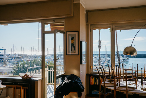 Fresh Christmas by the Sea, Italy